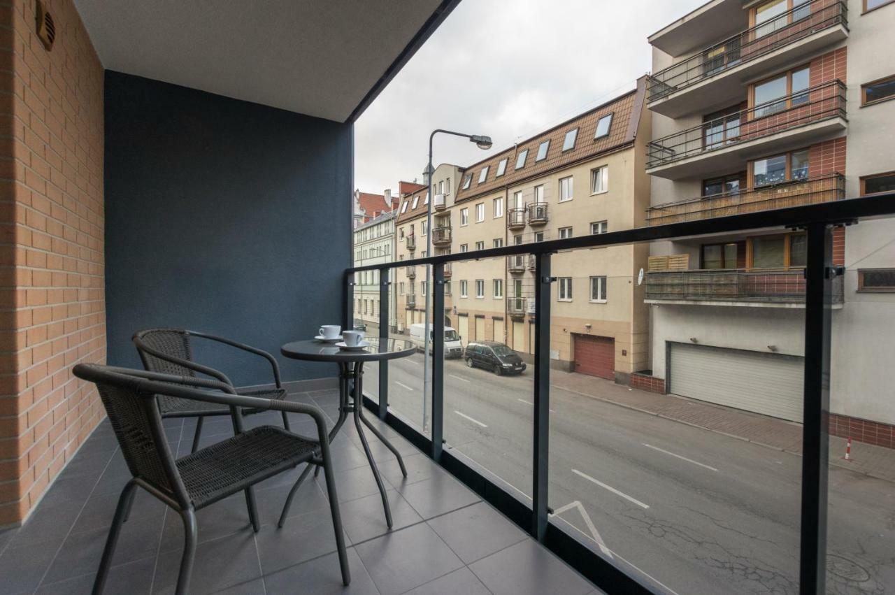 Manufaktura Praska Apartment Warsaw Exterior photo